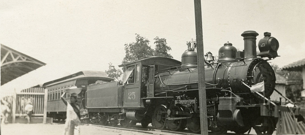 locomotive No.25 de Nicaragua en leon nicatrenes
