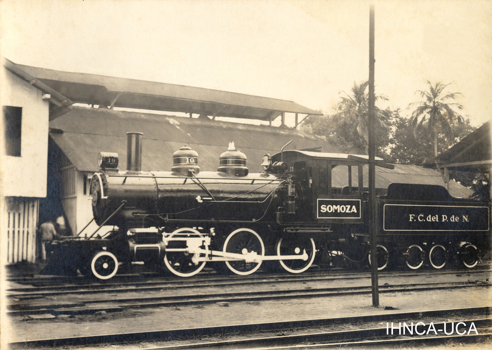 Nicaragua locomotive No.19 somoza uca