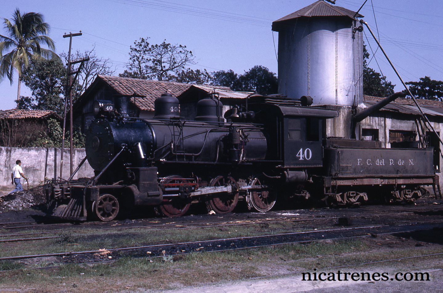 locomotive No.40 Nicaragua en leon nicatrenes